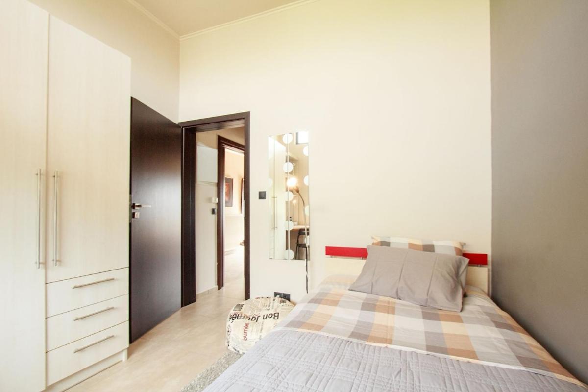 Golden View Villa Kato Daratso Luaran gambar